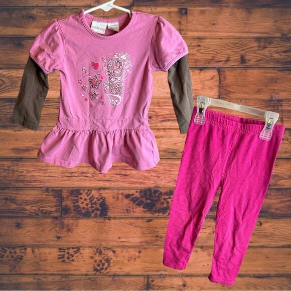 5 for $25🔥Girls 24 Month Fall/ Winter Matching Set - Picture 1 of 6